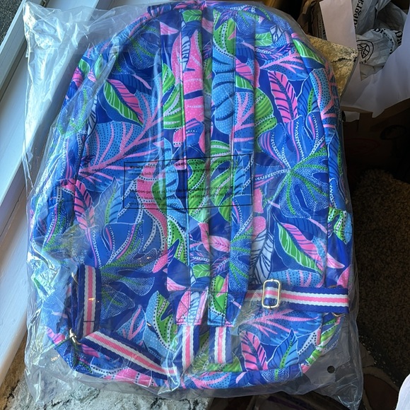 NWT Lilly Pulitzer Sport Large Polyester Backpack Blue Grotto Beleaf In Yourself - Picture 4 of 6